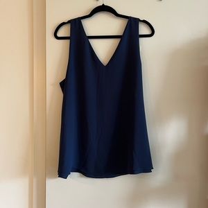 Lilly Pulitzer Navy  Top Size XL